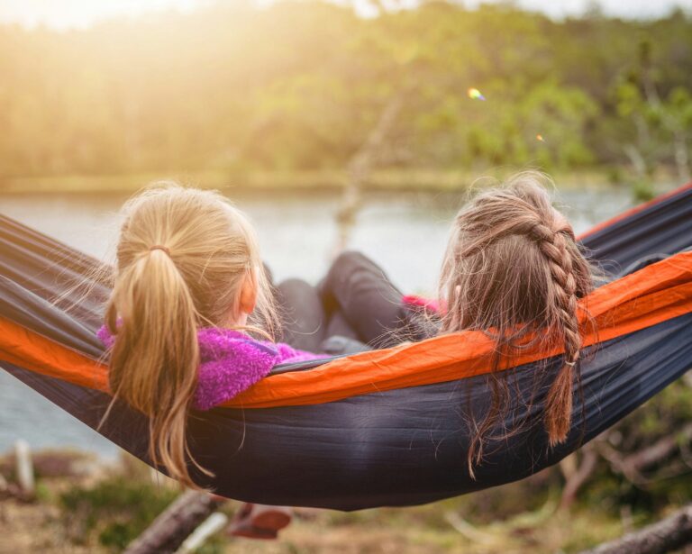 Cómo preparar a los niños para los campamentos de verano