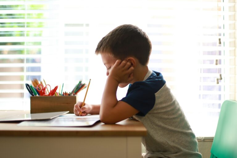 Mi hijo no quiere volver al colegio: cómo ayudarle a afrontar esta situación